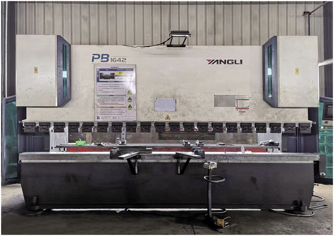 Tube bending and plate bending equipment